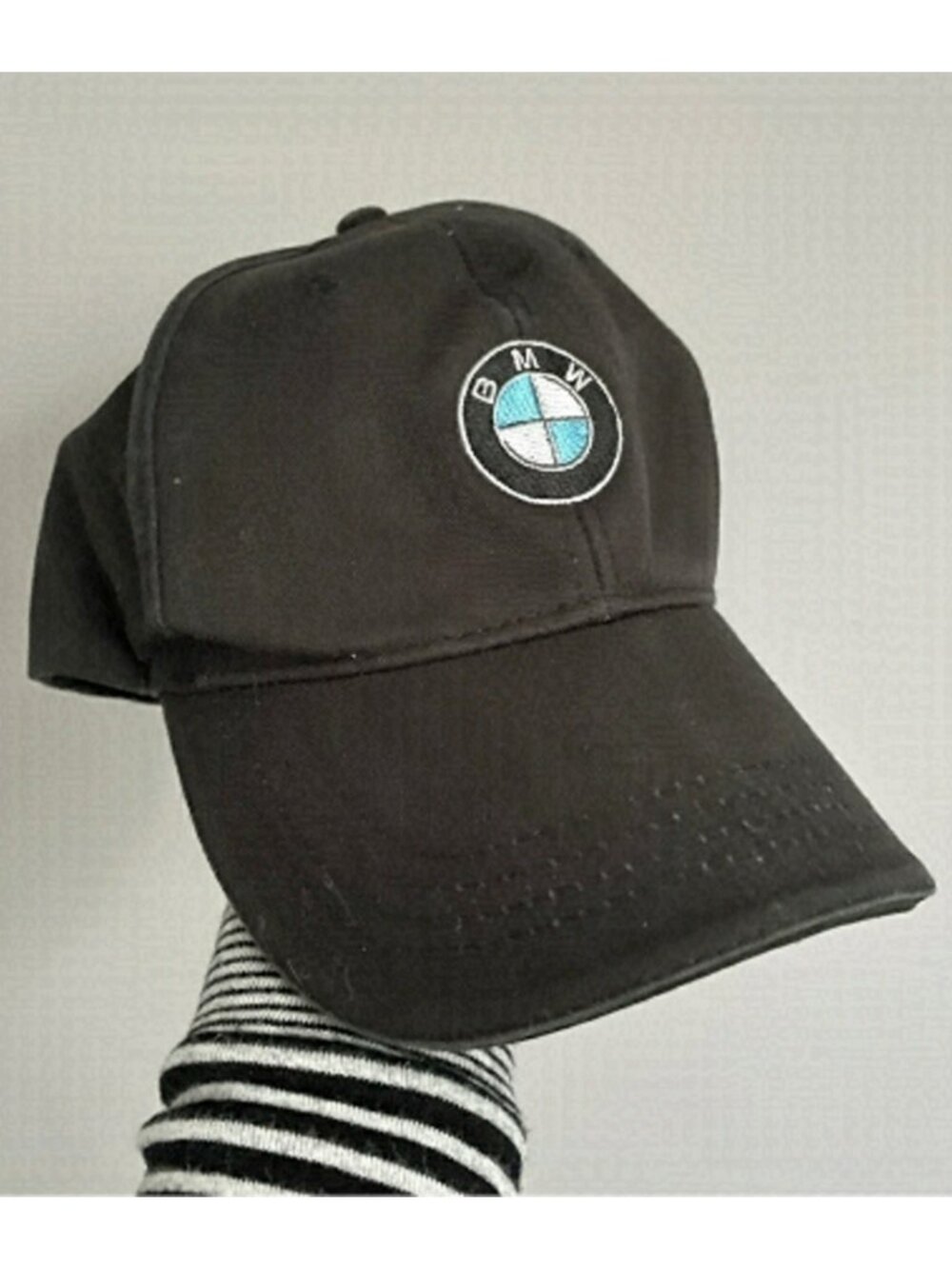 BMW Black Embroidered Logo Cap - O/S, Unisex